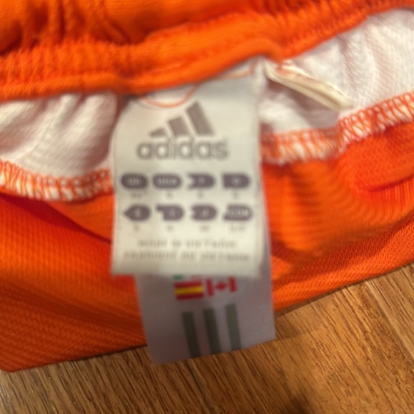 Short - Picture 3 of 3